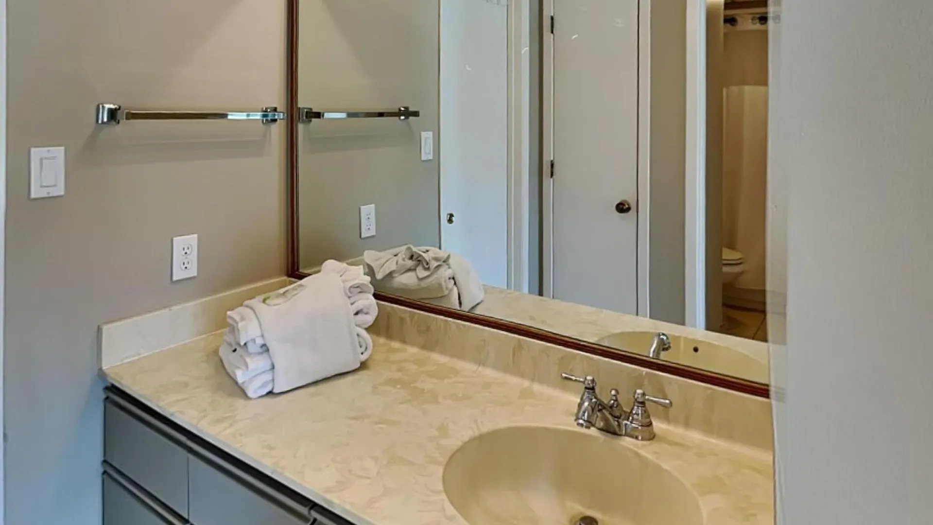 Edgewater Villa 609 Panama City Beach
